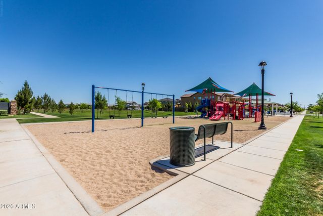 3047 E AUSTIN Drive, Gilbert, AZ 85296