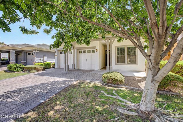 3047 E AUSTIN Drive, Gilbert, AZ 85296