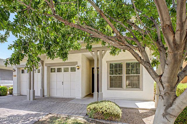 3047 E AUSTIN Drive, Gilbert, AZ 85296