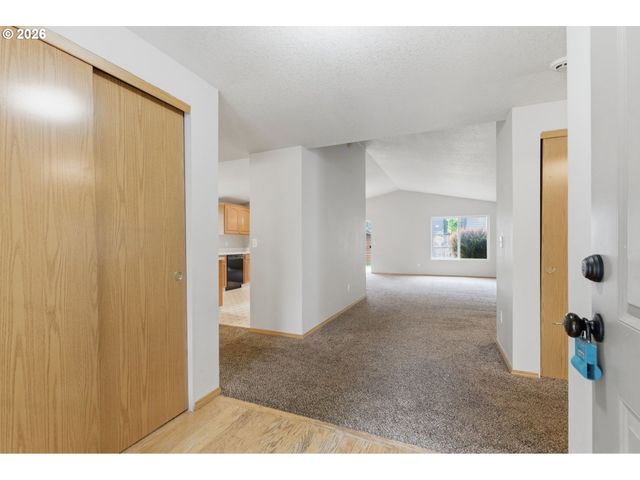 5902 Ne 81ST Ave, Vancouver, WA 98662