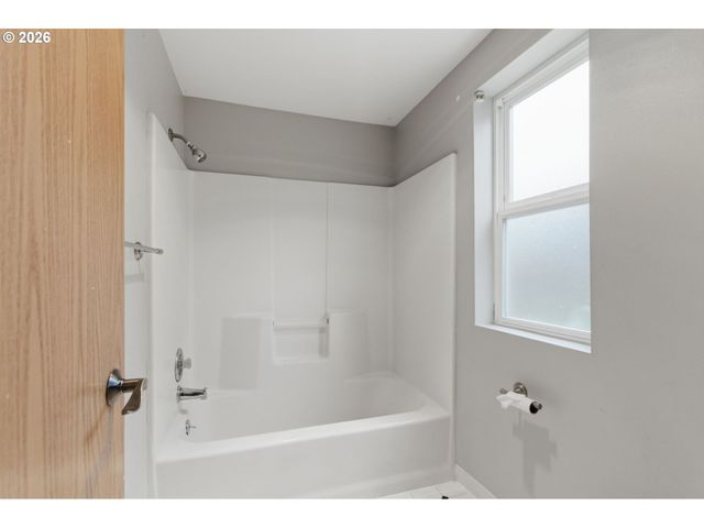 5902 Ne 81ST Ave, Vancouver, WA 98662