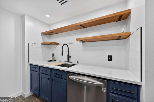 1280 W Peachtree Street NW 1407, Atlanta, GA 30309