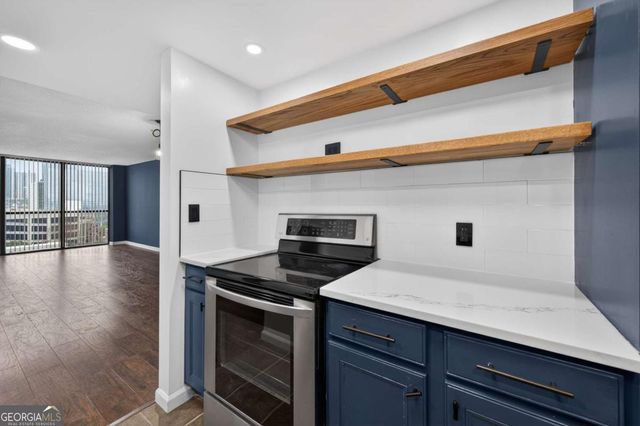 1280 W Peachtree Street NW 1407, Atlanta, GA 30309