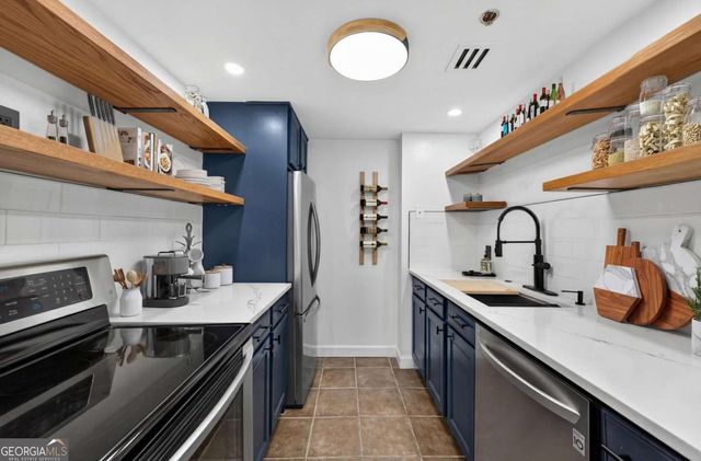 1280 W Peachtree Street NW 1407, Atlanta, GA 30309