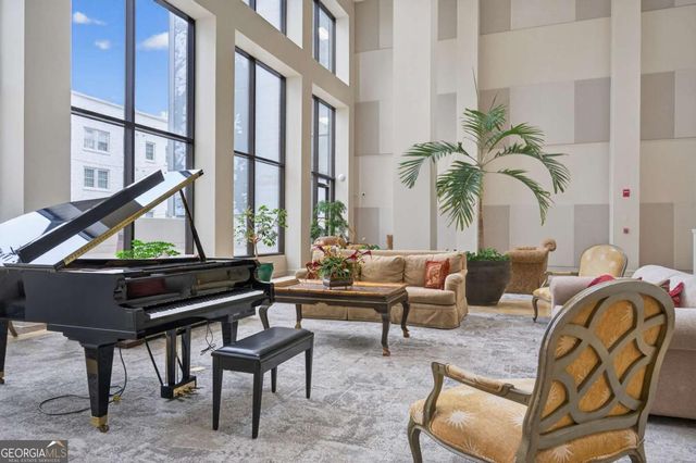 1280 W Peachtree Street NW 1407, Atlanta, GA 30309