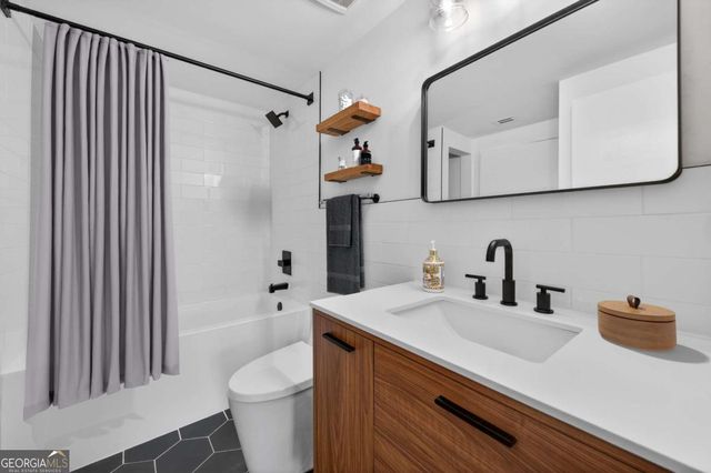 1280 W Peachtree Street NW 1407, Atlanta, GA 30309