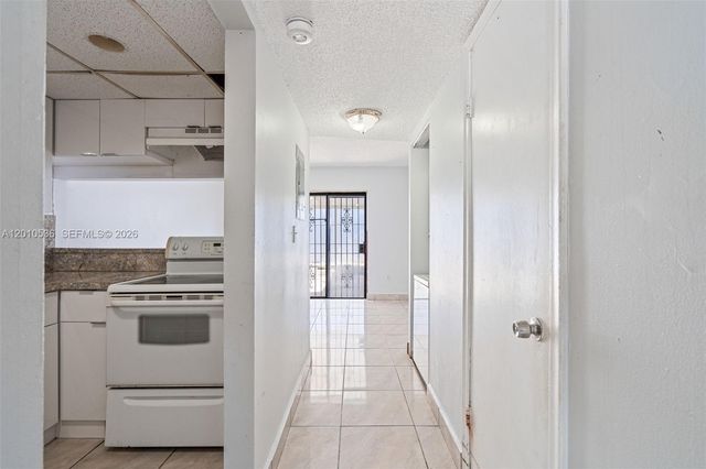 2331 W 66th Pl 201, Hialeah, FL 33016