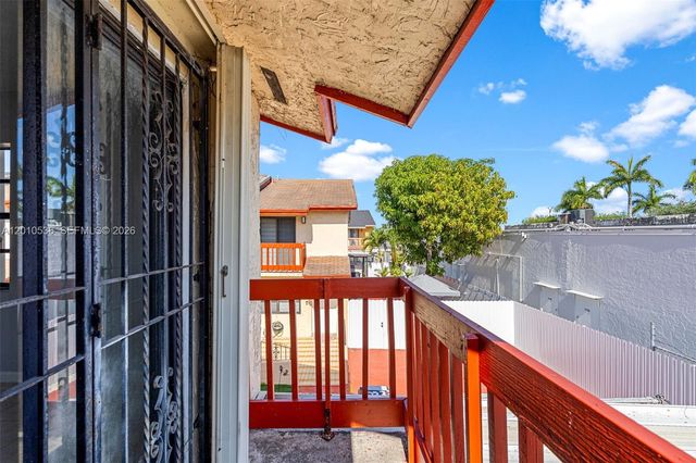 2331 W 66th Pl 201, Hialeah, FL 33016