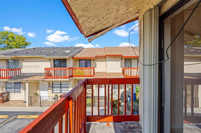 2331 W 66th Pl 201, Hialeah, FL 33016