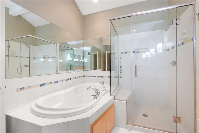 1484 Ravenoaks Trail, Oregon, WI 53575