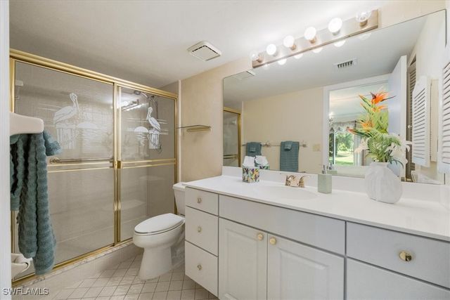 536 Lake Louise CIR B102, Naples, FL 34110