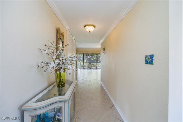 536 Lake Louise CIR B102, Naples, FL 34110