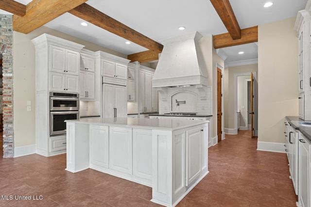 124 Herons Landing, Ridgeland, MS 39157