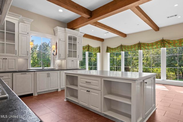 124 Herons Landing, Ridgeland, MS 39157