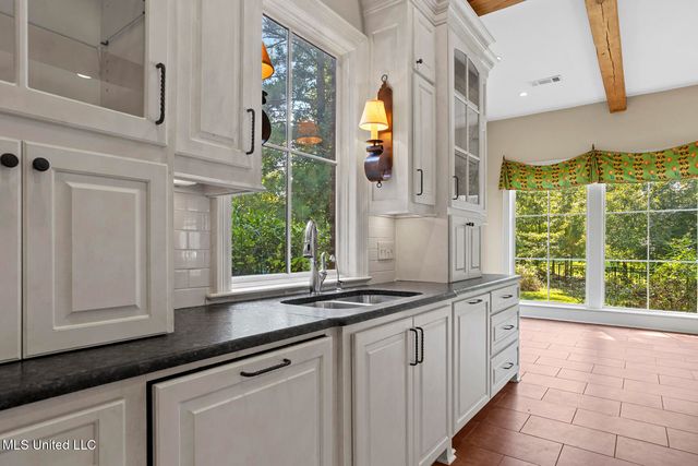 124 Herons Landing, Ridgeland, MS 39157