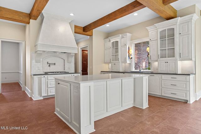 124 Herons Landing, Ridgeland, MS 39157