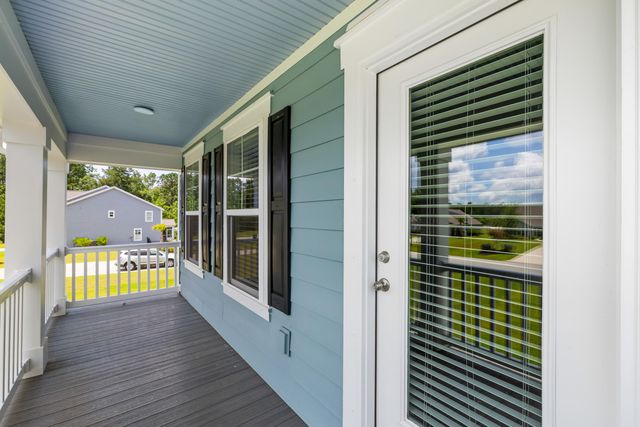 571 Pontoon Road, Huger, SC 29450