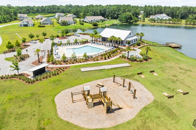 571 Pontoon Road, Huger, SC 29450
