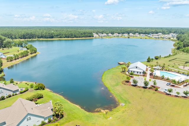 571 Pontoon Road, Huger, SC 29450