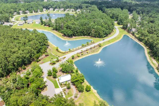 571 Pontoon Road, Huger, SC 29450