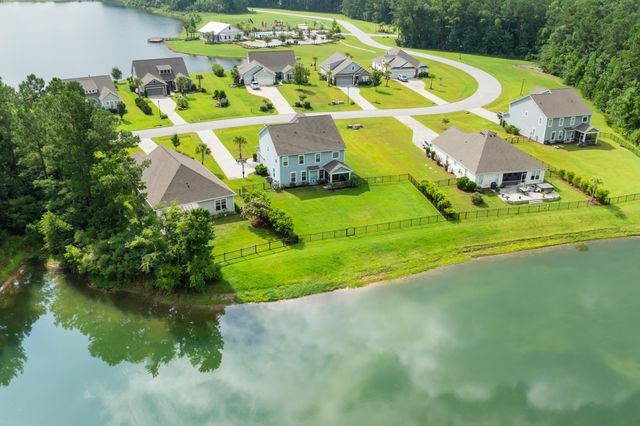571 Pontoon Road, Huger, SC 29450