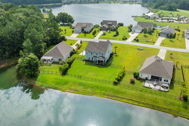 571 Pontoon Road, Huger, SC 29450
