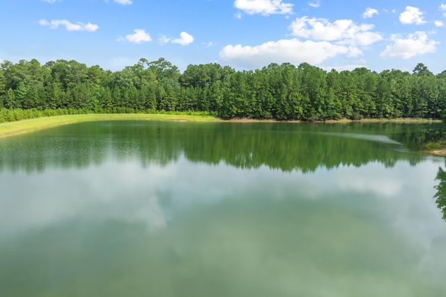 571 Pontoon Road, Huger, SC 29450