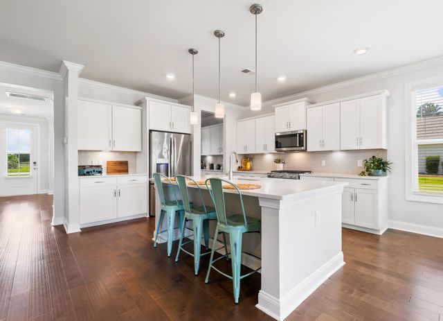 571 Pontoon Road, Huger, SC 29450