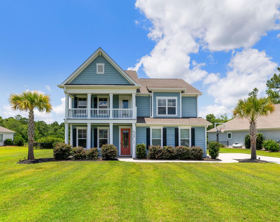 571 Pontoon Road, Huger, SC 29450