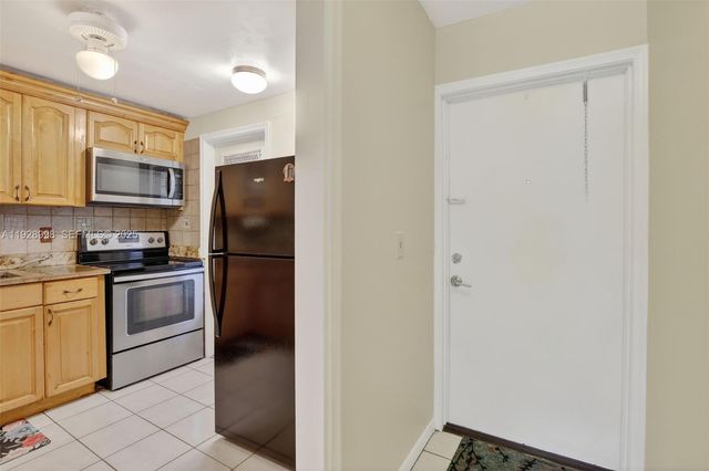 4200 NW 3rd Ct 141, Plantation, FL 33317