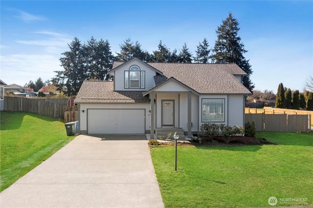 15718 44th Avenue Ct E, Tacoma, WA 98446