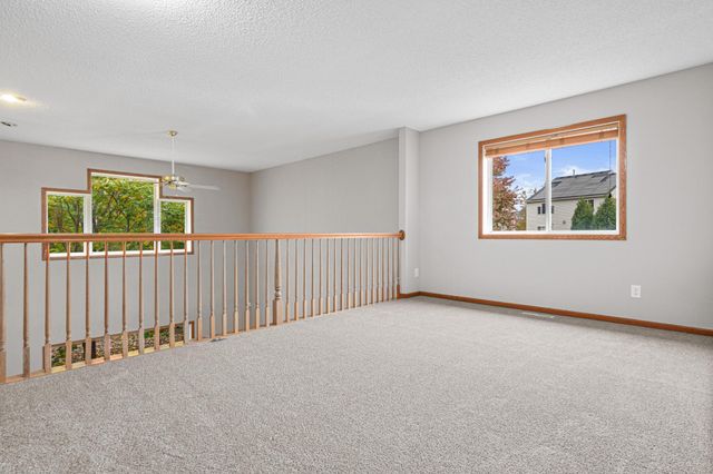 2902 Magnolia Drive, Woodbury, MN 55125