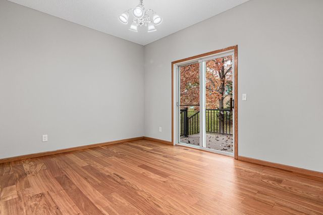 2902 Magnolia Drive, Woodbury, MN 55125