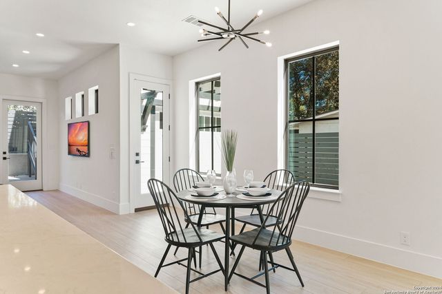 707 E HUISACHE AVE, San Antonio, TX 78212