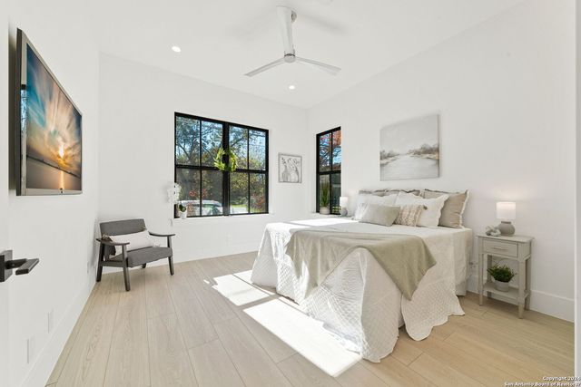 707 E HUISACHE AVE, San Antonio, TX 78212