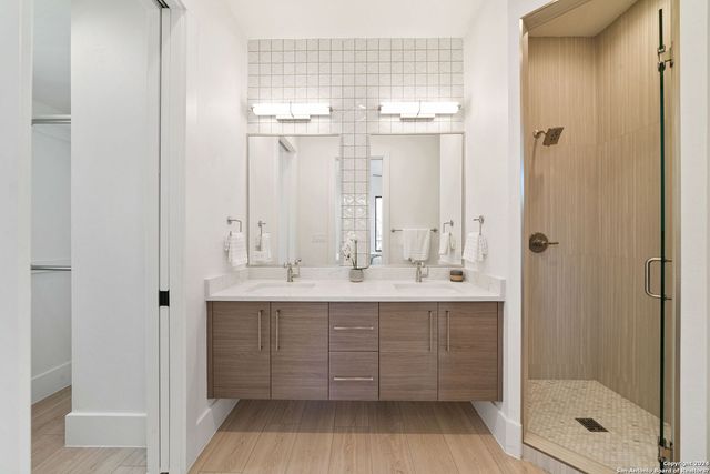 707 E HUISACHE AVE, San Antonio, TX 78212