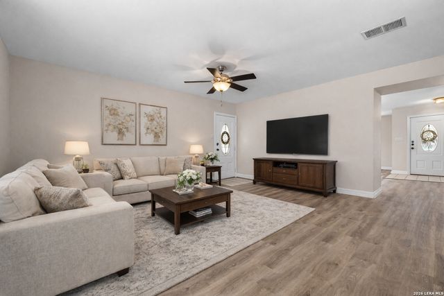 7623 Lonecrest, Converse, TX 78109