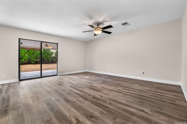 7623 Lonecrest, Converse, TX 78109