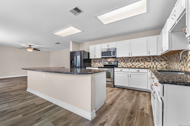 7623 Lonecrest, Converse, TX 78109