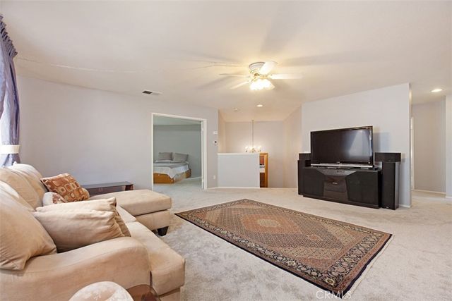 19 Tennessee, Irvine, CA 92606