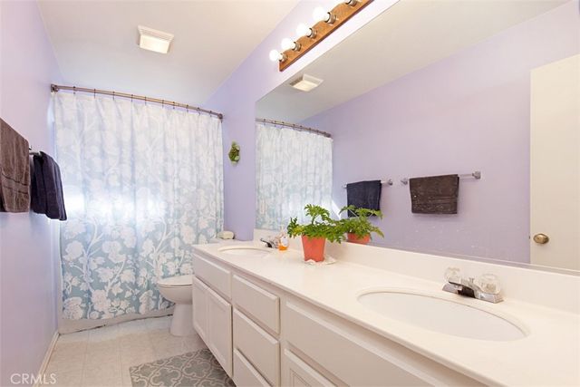 19 Tennessee, Irvine, CA 92606