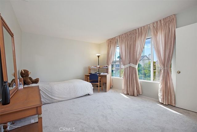 19 Tennessee, Irvine, CA 92606
