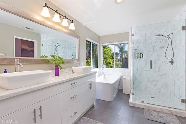 19 Tennessee, Irvine, CA 92606
