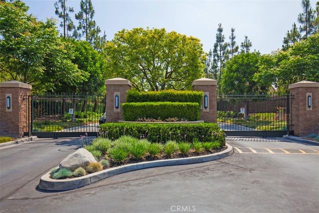 19 Tennessee, Irvine, CA 92606