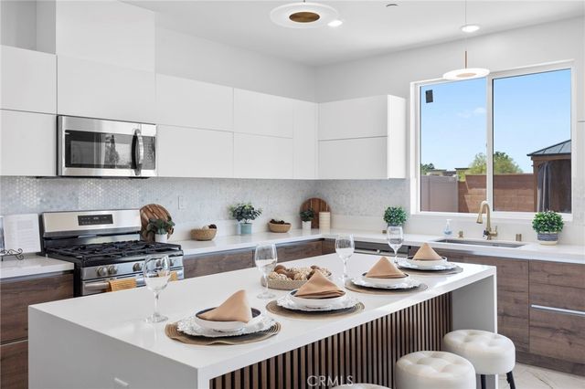 14416 Buvan Court, Moreno Valley, CA 92555