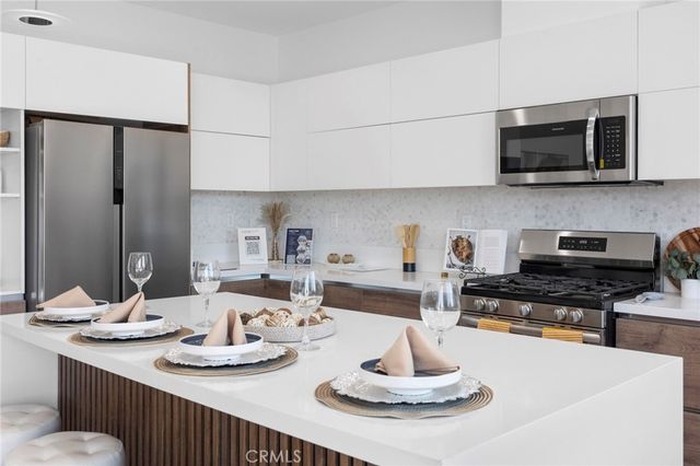 14416 Buvan Court, Moreno Valley, CA 92555