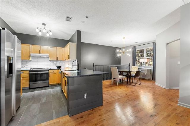 409 The Crossings Lane, Woodstock, GA 30189