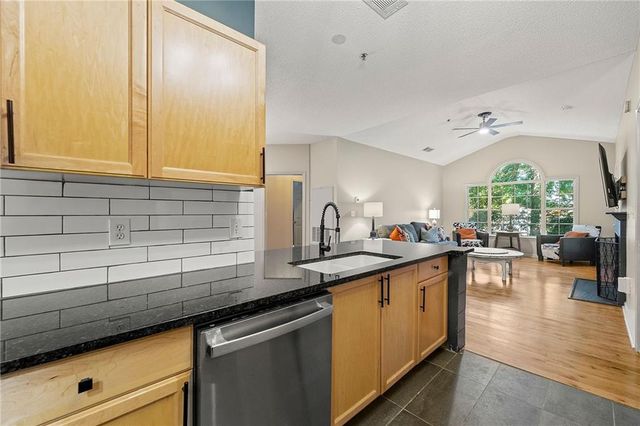 409 The Crossings Lane, Woodstock, GA 30189