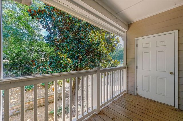 409 The Crossings Lane, Woodstock, GA 30189