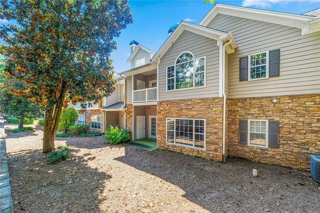 409 The Crossings Lane, Woodstock, GA 30189